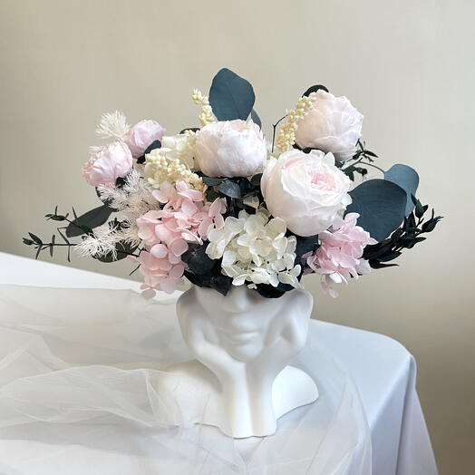 Простоит 1 год! Композиция из живых стабилизированных цветов в кашпо для Мамы