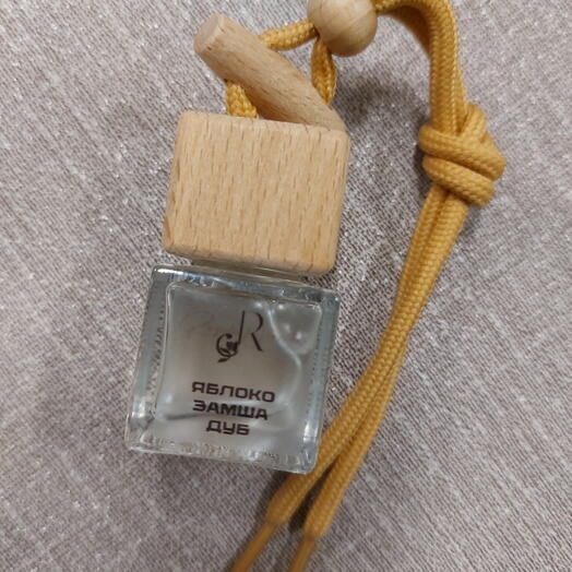 Автопарфюм с ароматом яблоко замша дуб