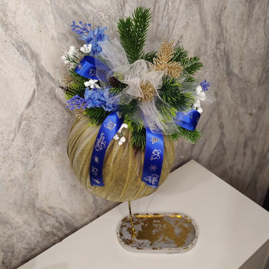 Новогодний шар на подставке 3