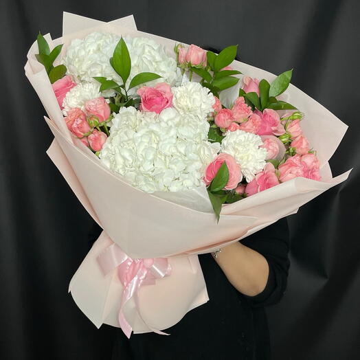 Нежный букет цветов