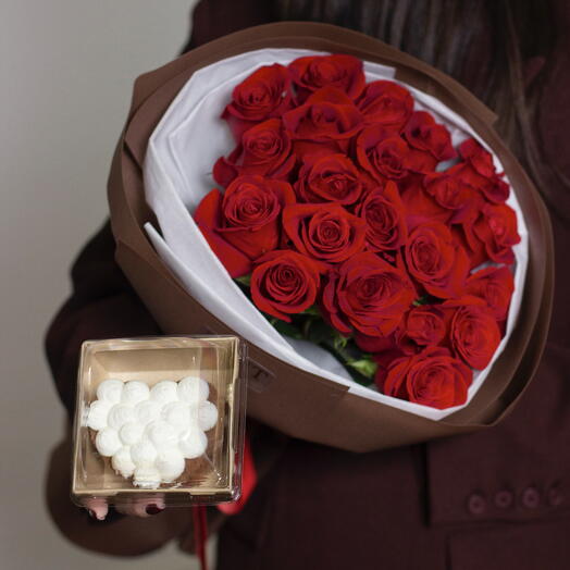 21 Красная Роза + десерт