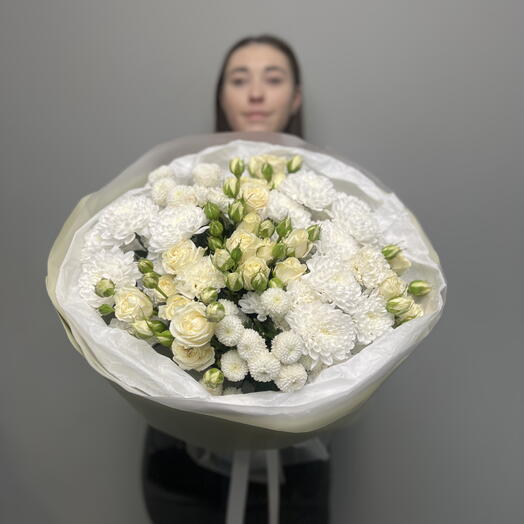 Белоснежные объятия