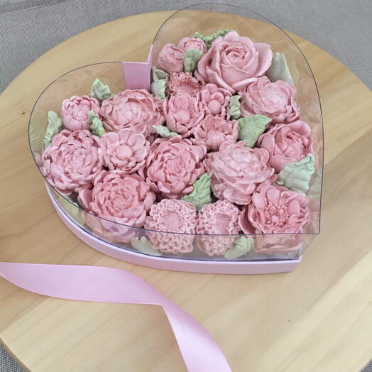 Коробочка с цветами из клубничного зефира!!! Подарок любимой, подарок девушке, подарок на 8 марта