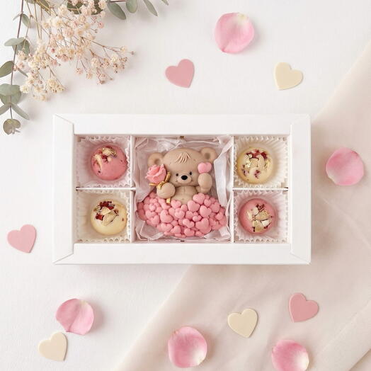 Набор шоколада «Мишка с сердечками»