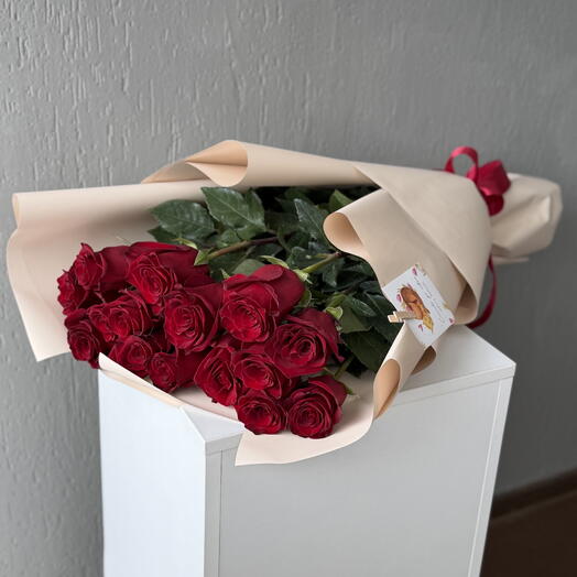 Красных розы (Эквадор 70 см)