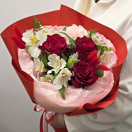 🌹 роза с альстромерией и лагурусом