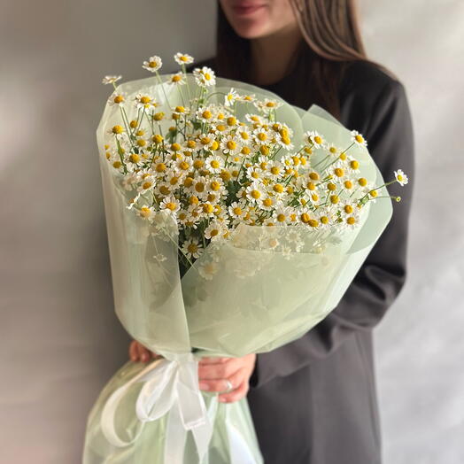 ПРИВЕТ, РОМАШКИ летний букет в крафте