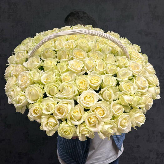 Корзина из 101 розы белой