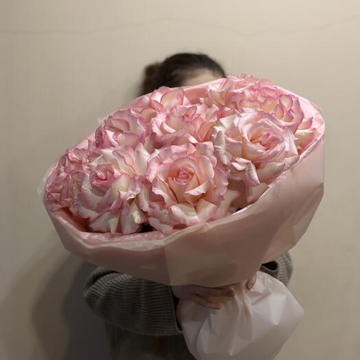 Розы ажурные 9шт