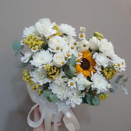 Композиция с подсолнухом