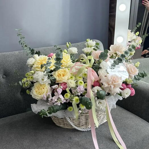 Корзина большая 🌸 Роза французская 🥐🌸🩷 Роза канделайт 💛 гортензия 🌿🌸