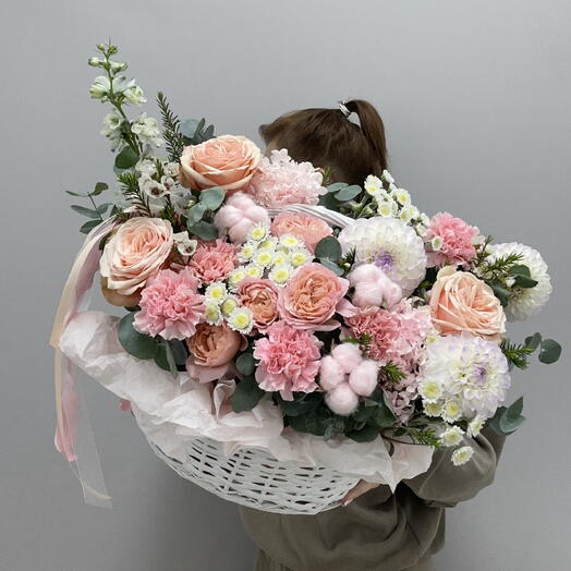 Корзина с цветами «Нежное кружево» 💓