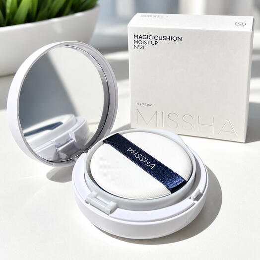 Увлажняющий тональный кушон Missha, 23 тон