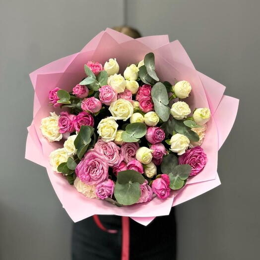 9 кустовых пионовидных роз Леди и Мисс Бомбастик 💖