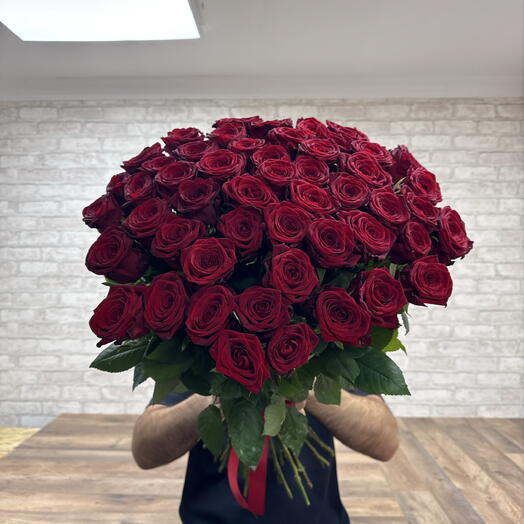 Красные розы 60 см под лентой🌹🌹🌹