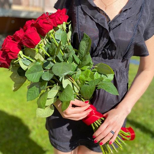 Bouquet of 25 red roses