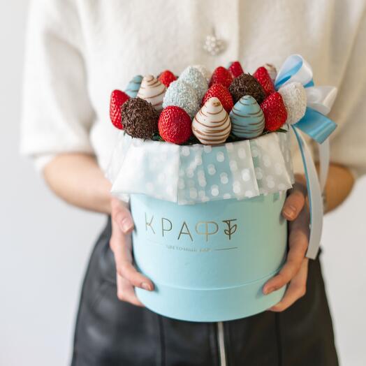Strawberry box M mix blue