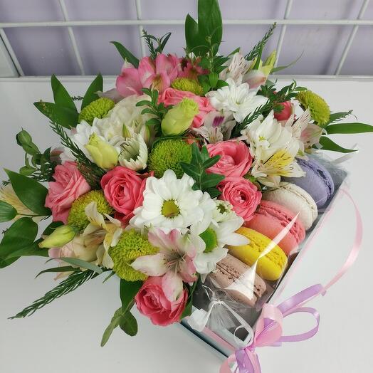 Цветочная полянка