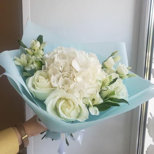 Bouquet with hydrangea