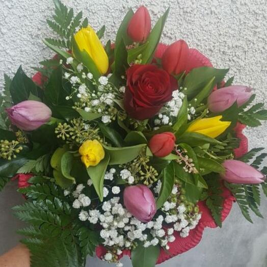 Rose with tulips