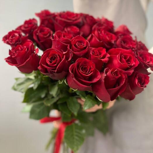 9 rosas rojas 50 cm