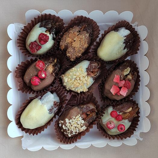 Un conjunto de Fechas en chocolate 9 piezas