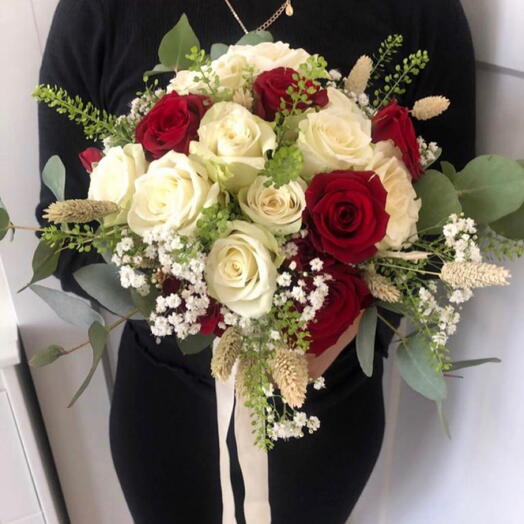 Luxury wedding/engagement bouquet