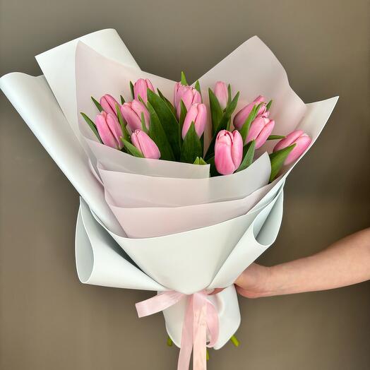 Монобукет из 15 тюльпанов
