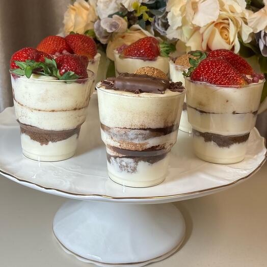 Десерт Торт в стакане 4 шт ,десерт КМВ 👍🤤 cake to go