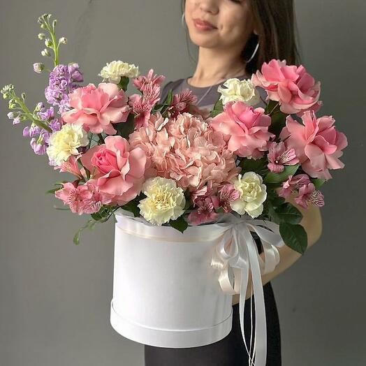 Цветы в коробке