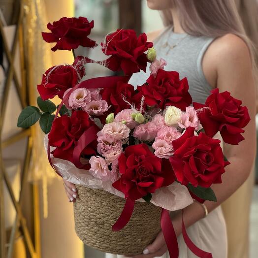 Композиция в кашпо