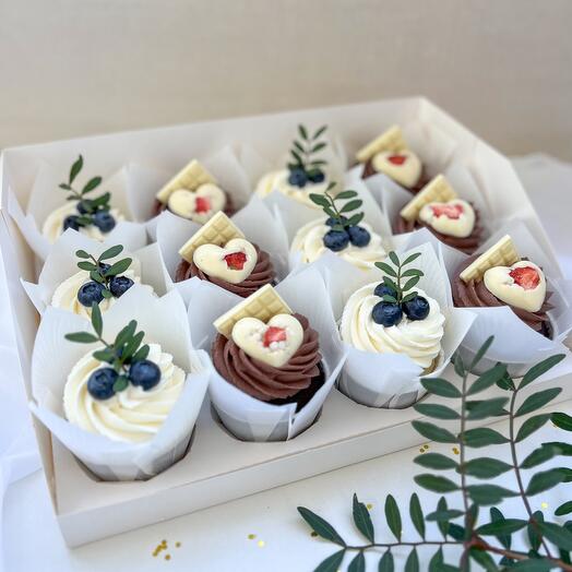 " ХИТ" Большой набор капкейков ассорти на подарок,на День рождения, на корпоратив, коллегам