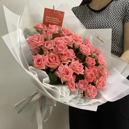 Ramo de 11 rosas arbustivas