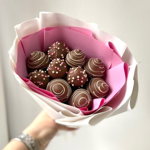 Ніжний малюк букет з полуниці в бельгійському шоколаді Callebaut