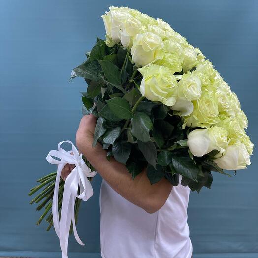 Белые розы Эквадор  70см  Супер Цена