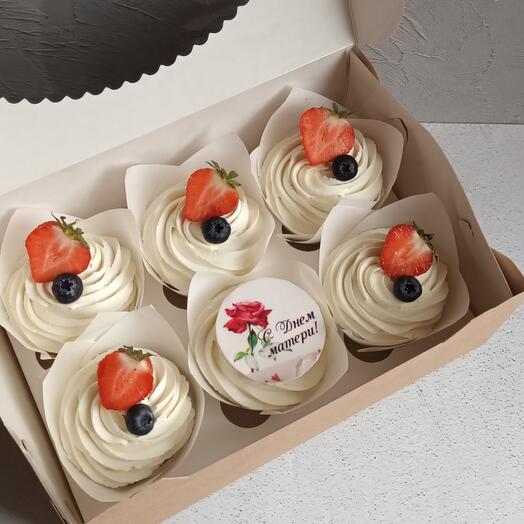 Набор капкейков на День Матери