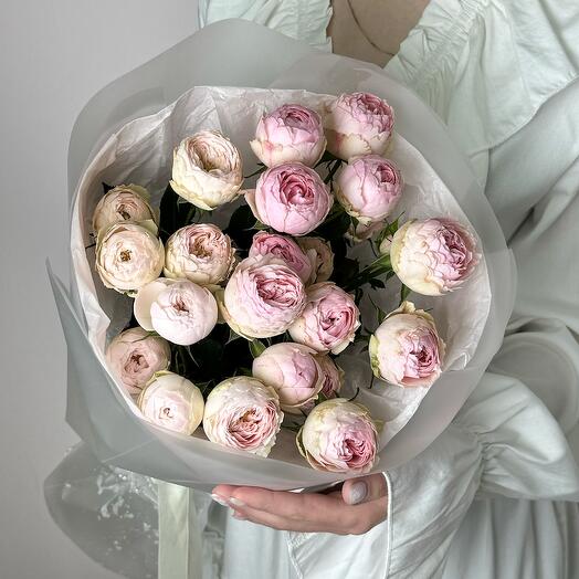 Букет Розовых Пионовидных Кустовых Роз 5 шт