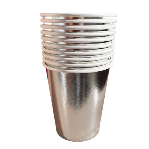 A set of disposable cups 10 pieces of silver. Disposable cups 10 pcs silver
