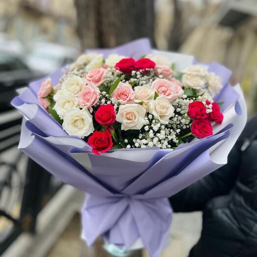 Кустовые розы 15 шт