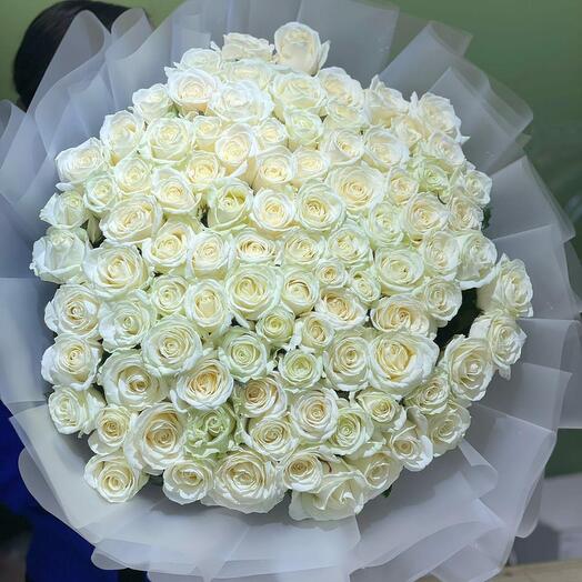 Bouquet of white gorgeous roses 101 pieces