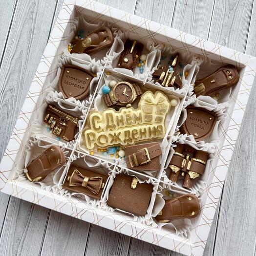 Мужской набор из шоколада в подарок на День Рождения