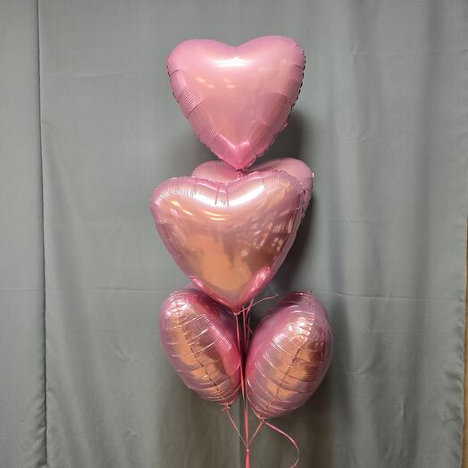 Фонтан розовый из 5 сердец