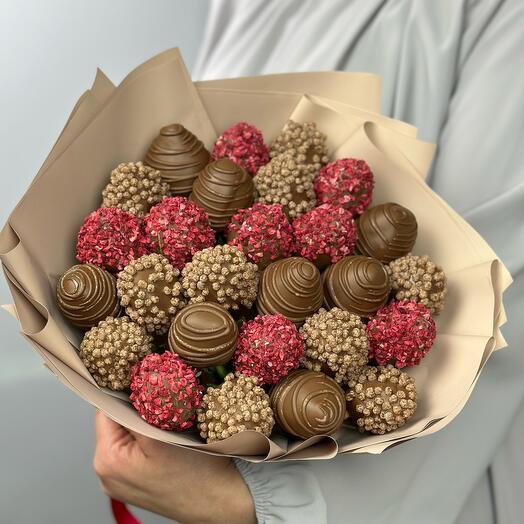 Fresa en trufa de chocolate belga