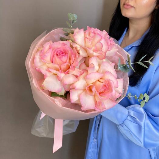 Мини-букет из французских роз🎀