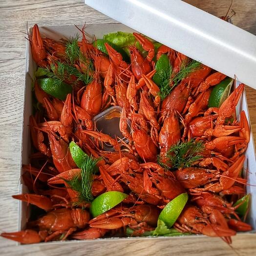 Коробочка с раками