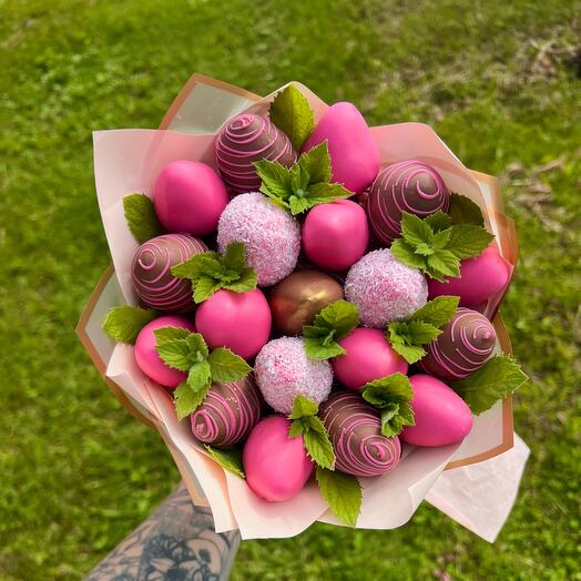Букет Клубника в шоколаде с мятой 🍓