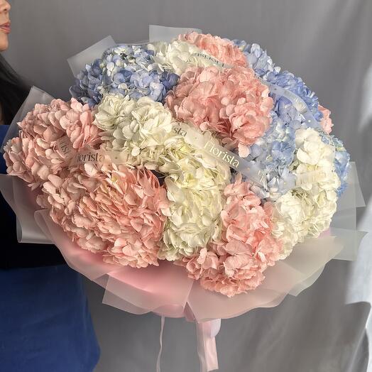 Букет гортензий