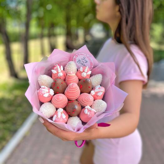 Клубничный букет с единорогами