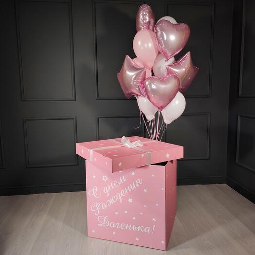 Arreglo de bolas blancas Rosadas con corazones y estrellas en una Caja rosa