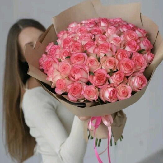 Bouquet of Jumilia Roses